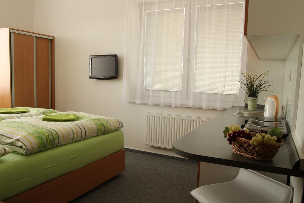 Penzion Bobule Stare Mesto  Rom bilde