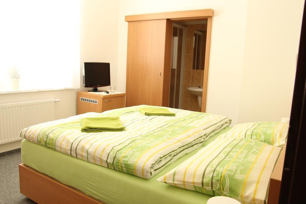 Penzion Bobule Stare Mesto  Rom bilde